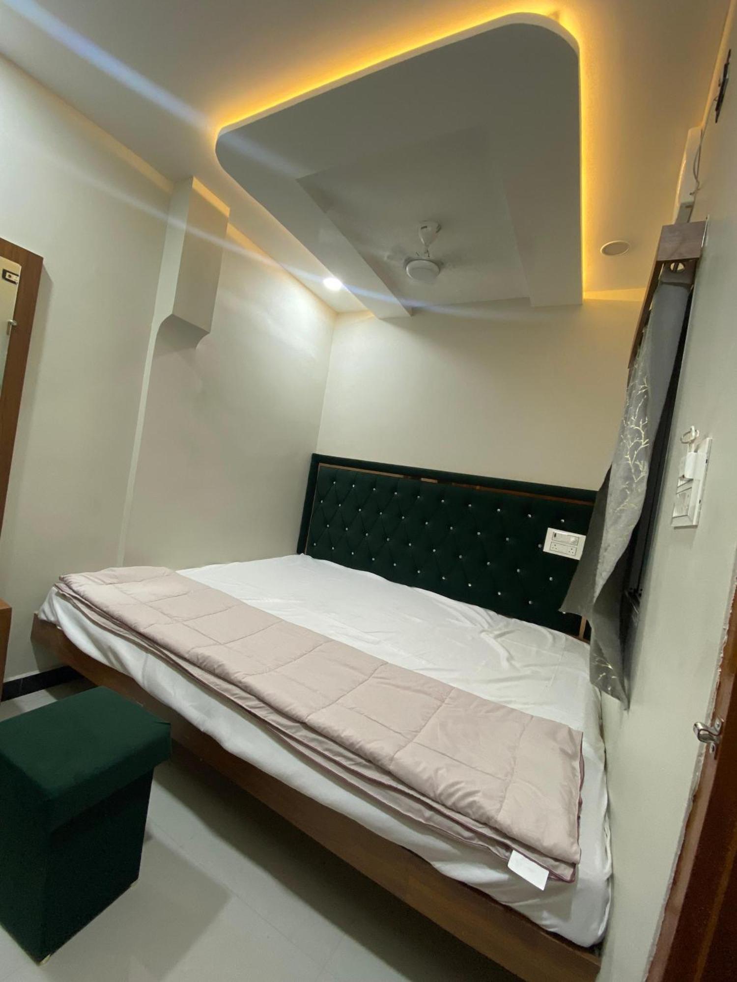 Hotel Super Palace Ujjain Exterior photo