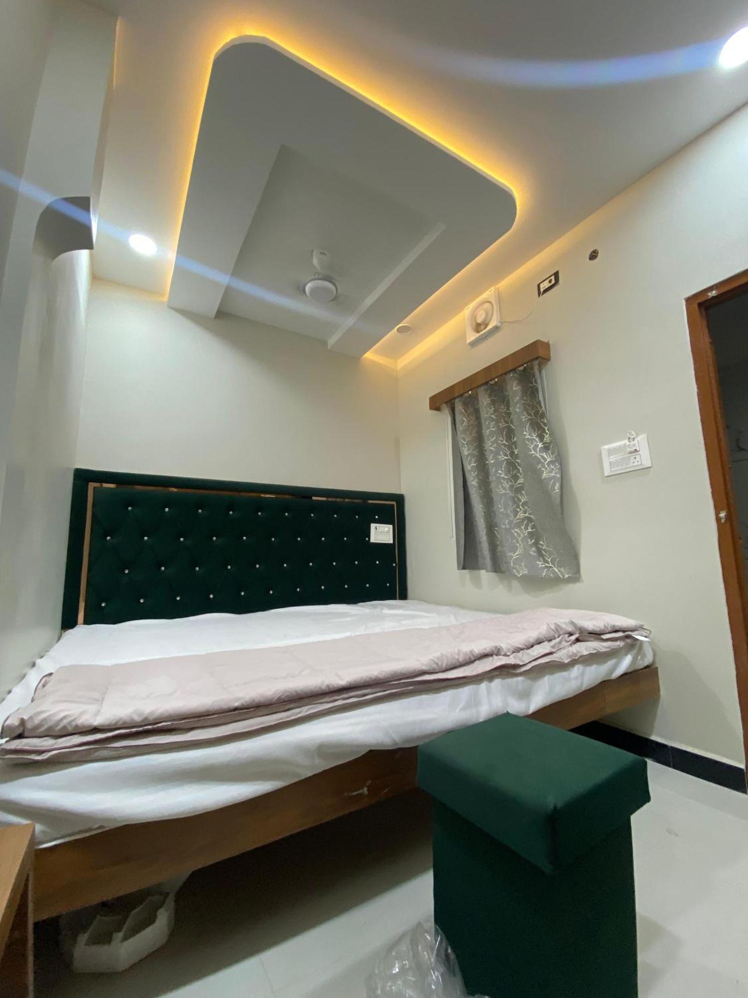 Hotel Super Palace Ujjain Exterior photo